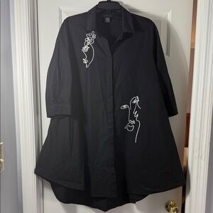 Gracia Black Big Shirt with Artistic White Embroidery